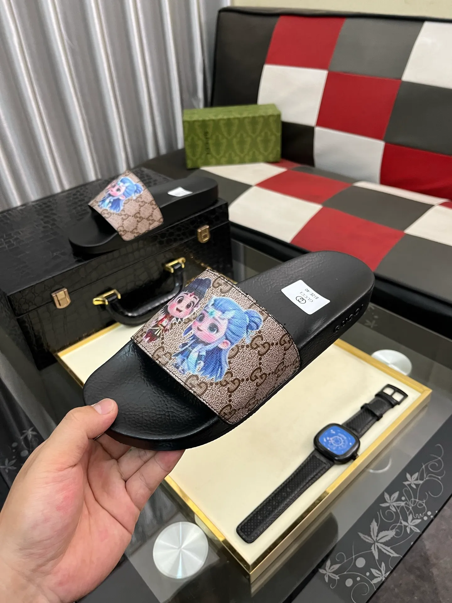 Men's Men's Shoes💰220⌚️⌚️ＧＵＣＣＩ.Gucci.Official website 1:1 popular slippers on sale! Original original material 🩴 SIZE: 38-46 (45.46 non-refundable)